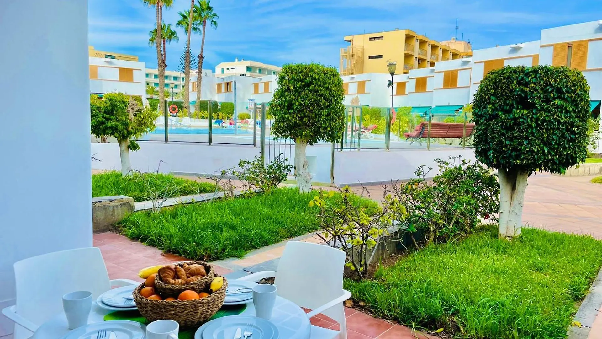 Las Brisas 51 By Sunhousescanarias Playa del Inglés